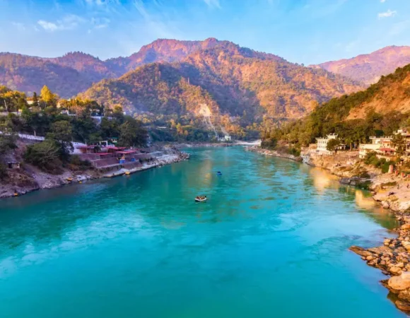 Tourist-places-to-visit-in-Rishikesh